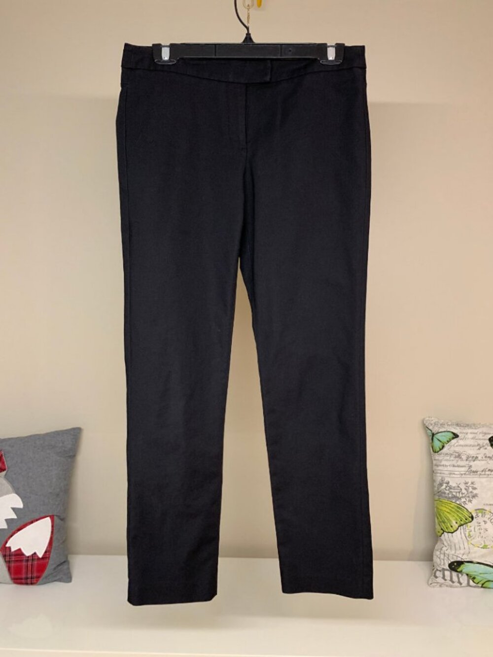 RW&CO. Slim Leg Black Pants Size 4